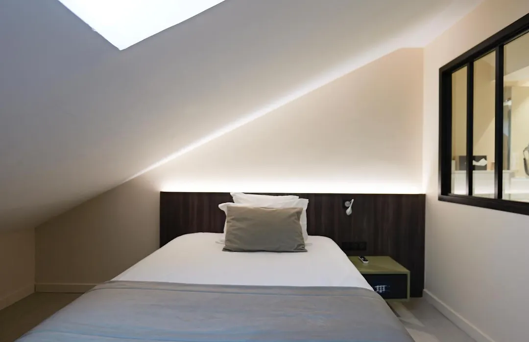 Hôtel Le Kennedy, Clermont-Ferrand, The Originals Relais-1